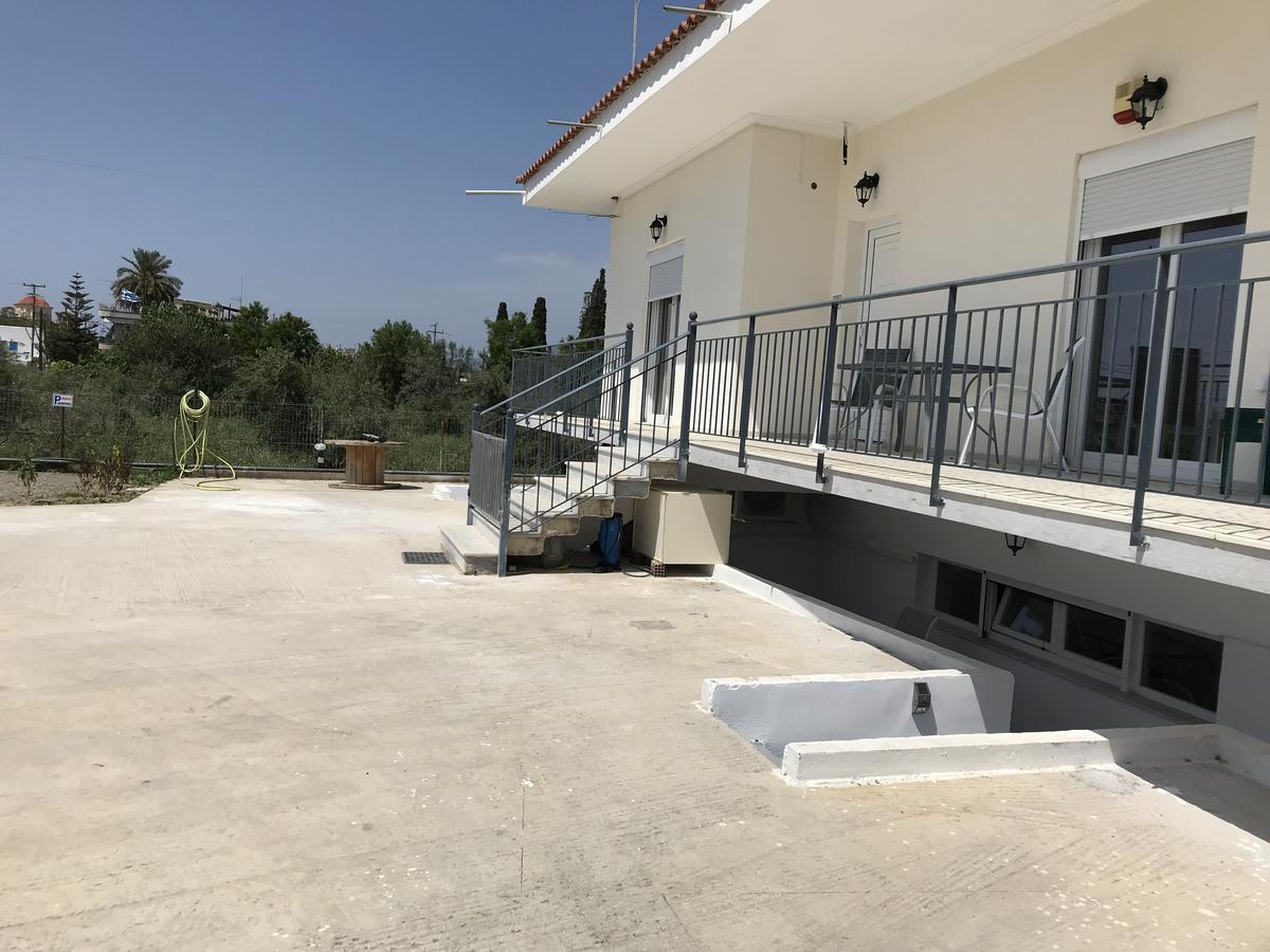 אמרינתוס Villa Filoxenia מראה חיצוני תמונה