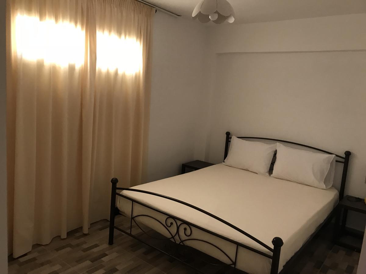 אמרינתוס Villa Filoxenia מראה חיצוני תמונה